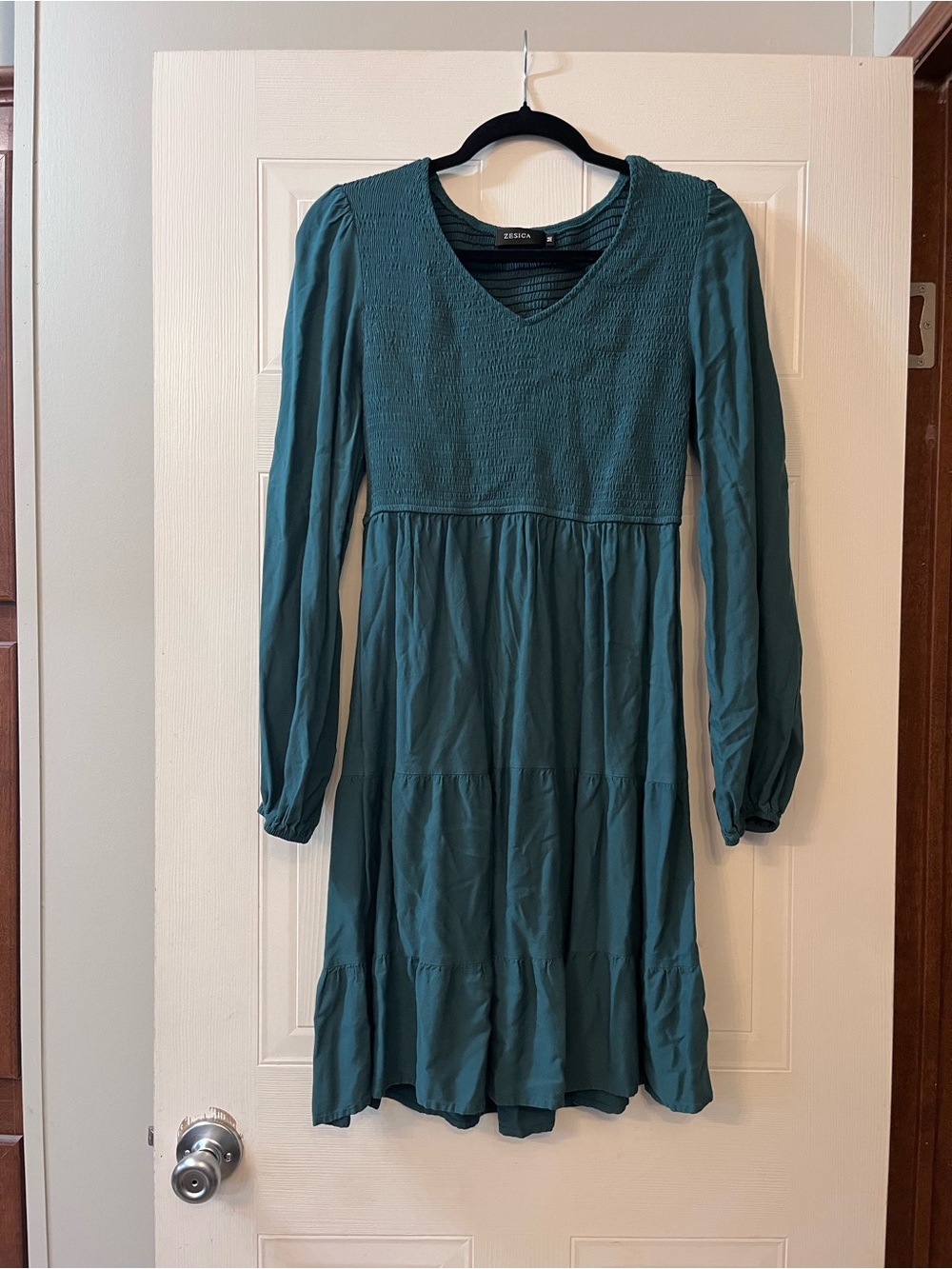 Zesica Forest Green Long-Sleeve Midi Dress